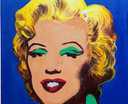 Marilyn Monroe painting with blue background